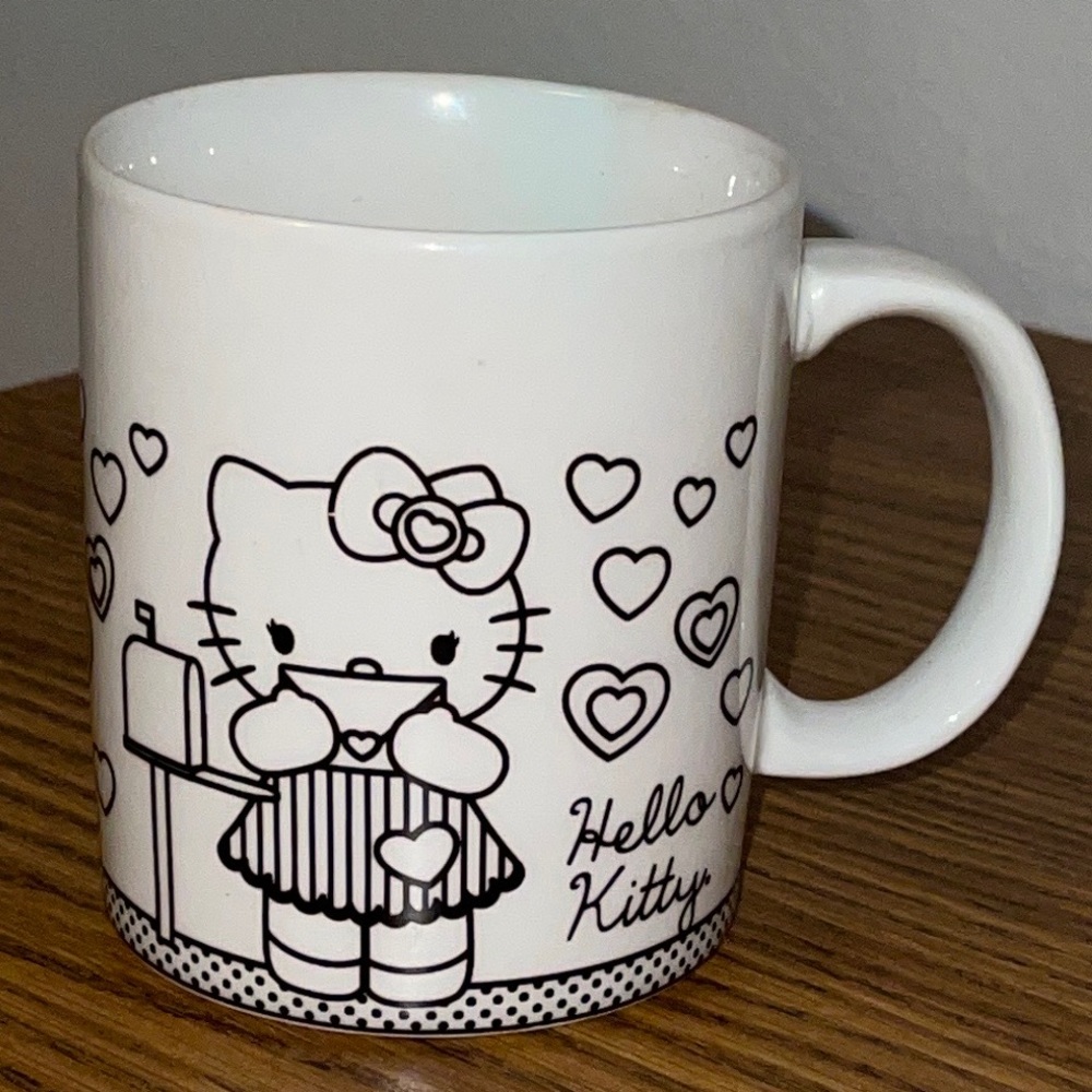 Hello Kitty Vintage Love Letter Mug